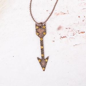 TOPAZ CRYSTAL ACCENTED PATINA COPPERTONE ARROW PENDANT NECKLACE